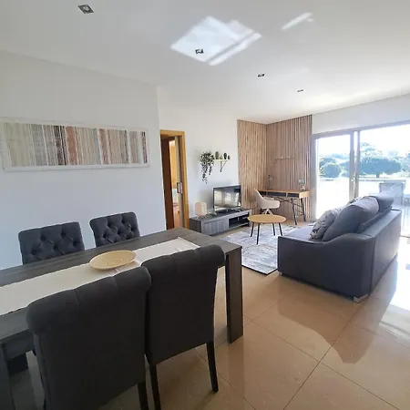 2 Bedroom Penthouse Olhos De Agua 아파트 *