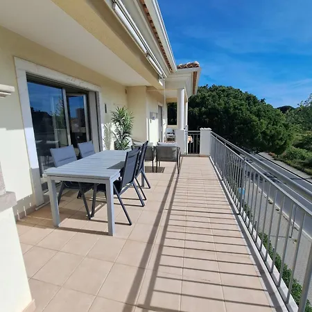 2 Bedroom Penthouse Olhos De Agua * Albufeira