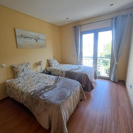 아파트 2 Bedroom Penthouse Olhos De Agua *
